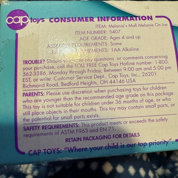 Sealed Cap Toys Melanie's Mall Melanie On Ice 5407 with Ice Skating Mela… - Picture 5 of 6